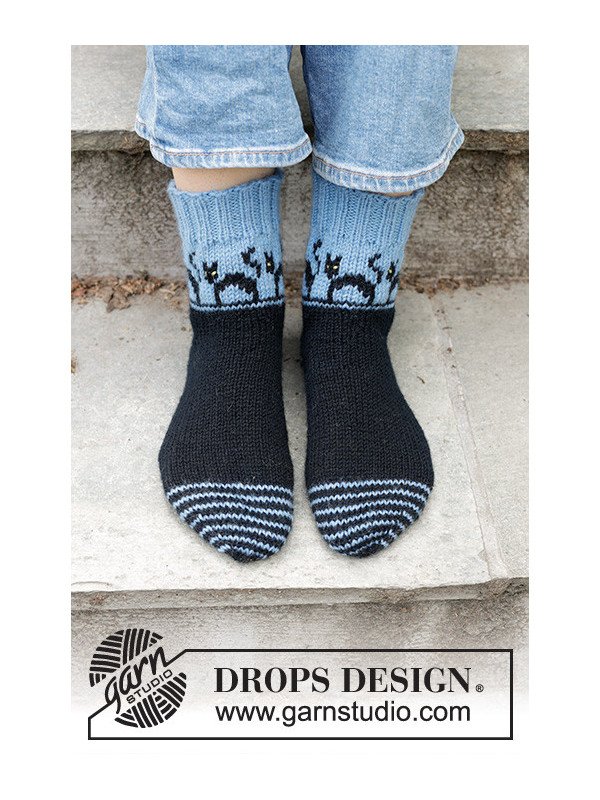 Spooky Evening Socks